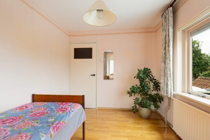 Photo 44 of Burg. Talsmaweg 15