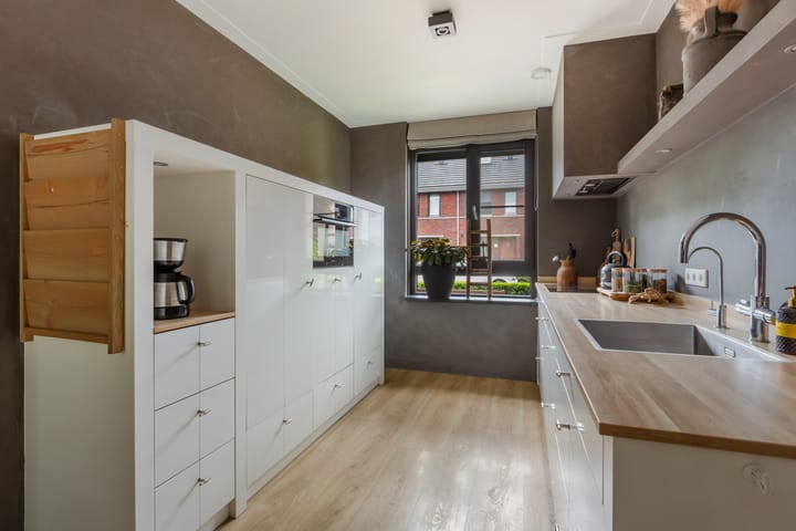 Foto 12 van Schoolstraat 32