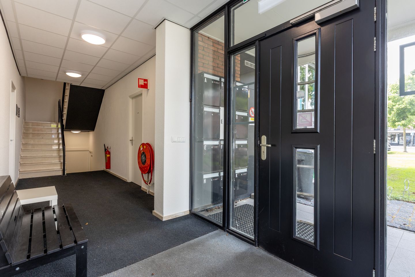 Bekijk foto 4 van Thorbeckelaan 2-a