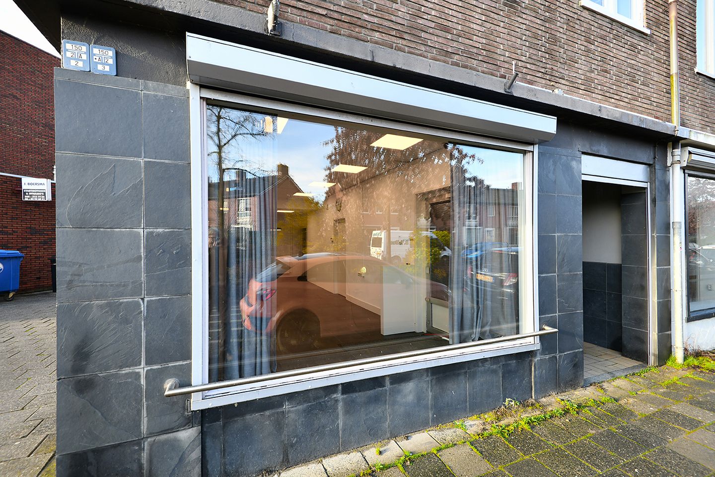 View photo 3 of d'Hondecoeterstraat 35