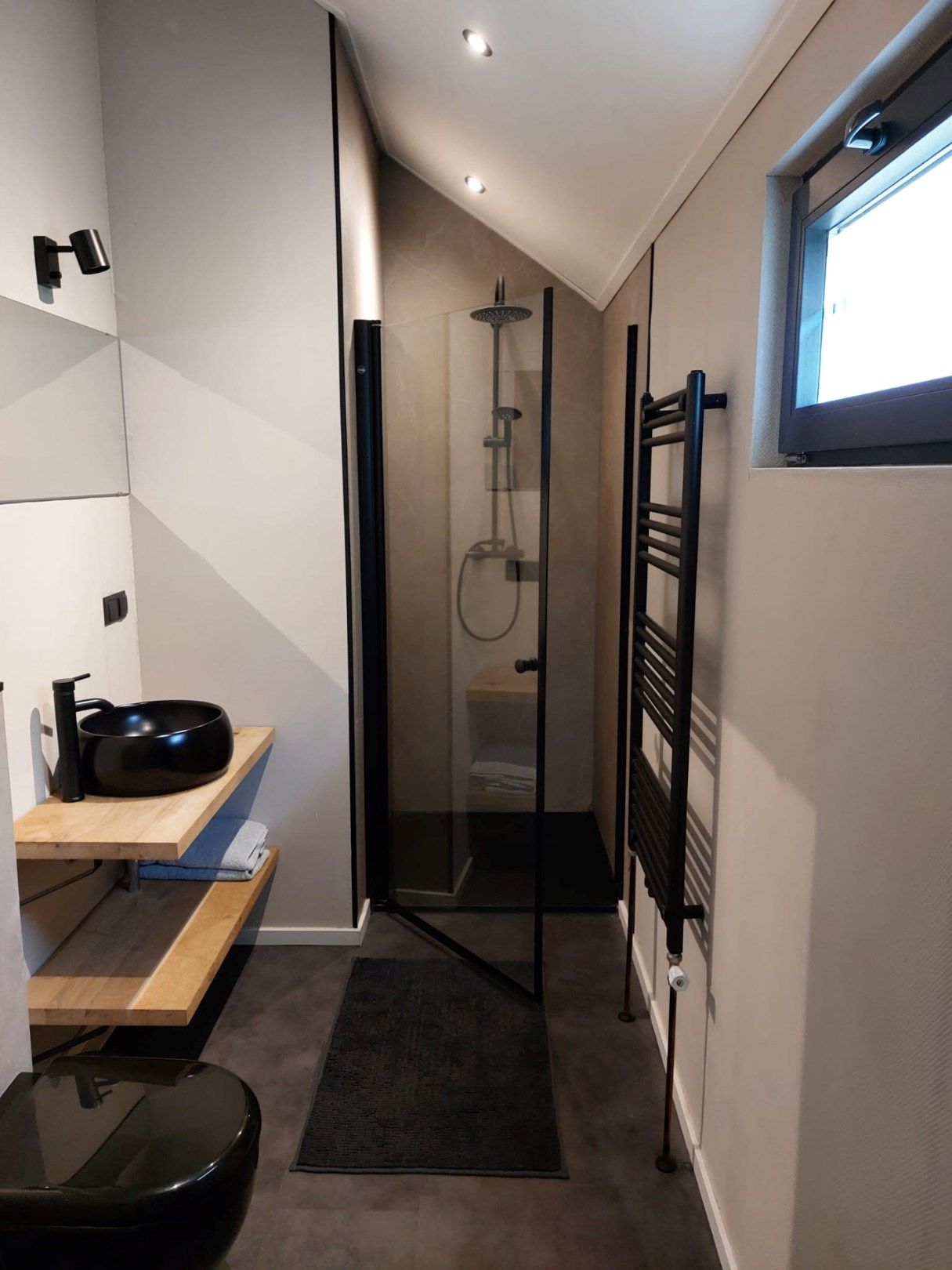 Foto 10 van Krampvenseweg 4