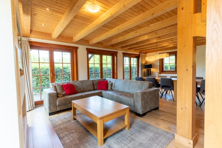 Photo 4 of Akerstraat 153-99