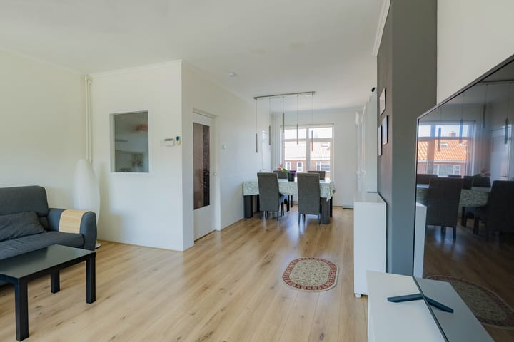 Foto 6 van Linnaeusstraat 137