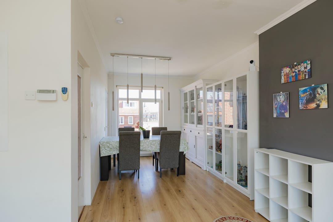 Foto 7 van Linnaeusstraat 137