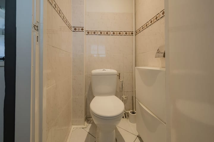 Foto 18 van Linnaeusstraat 137