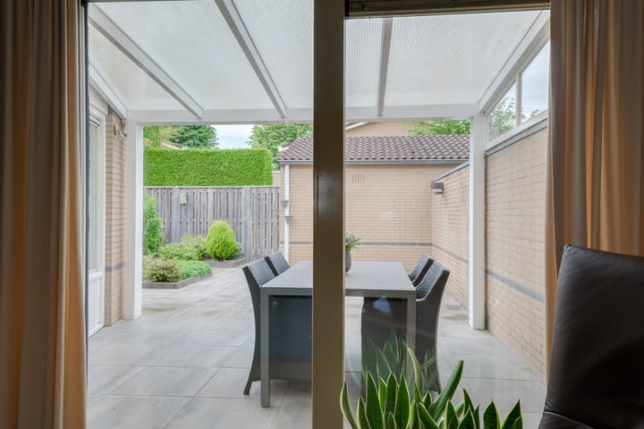 Foto 13 van van Basten Batenburgstraat 14