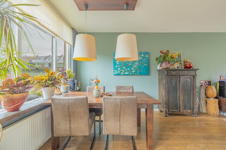 Foto 15 van Traptoren 6