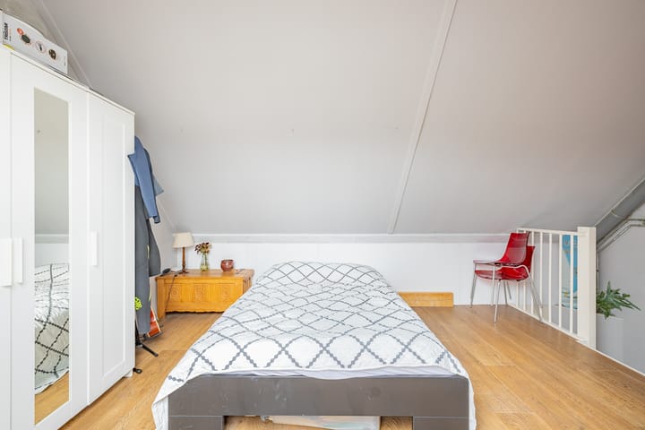 Foto 50 van Traptoren 6