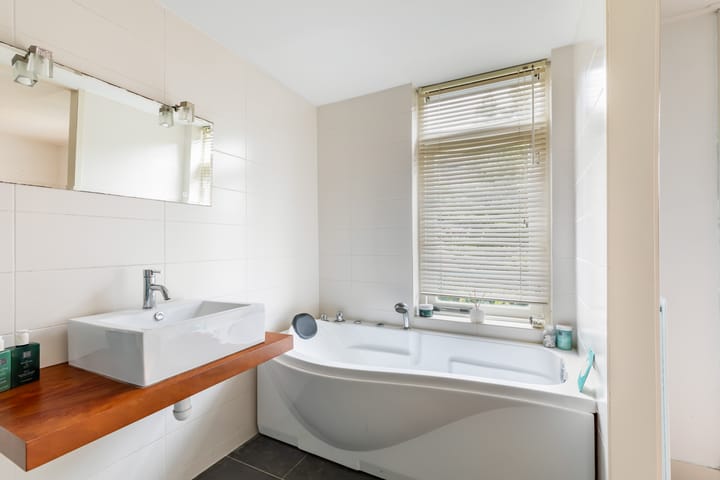 Foto 32 van Hoevestraat 31-B02