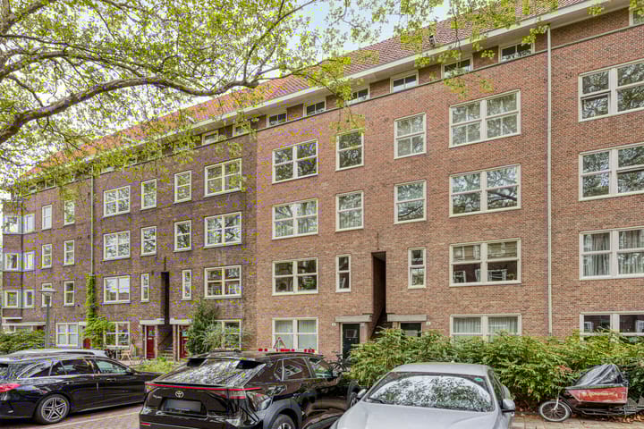 Foto 1 van Pieter van der Doesstraat 9-3