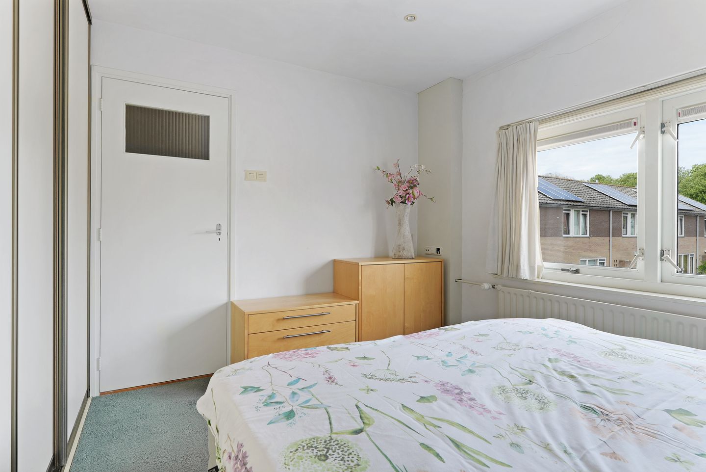 Foto 14 van Esdoornstraat 41