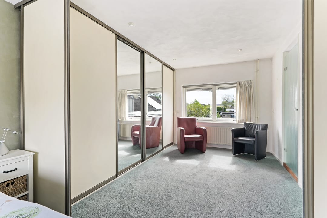 Foto 16 van Esdoornstraat 41