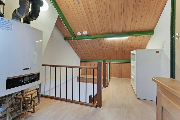 Photo 21 of Esdoornstraat 41