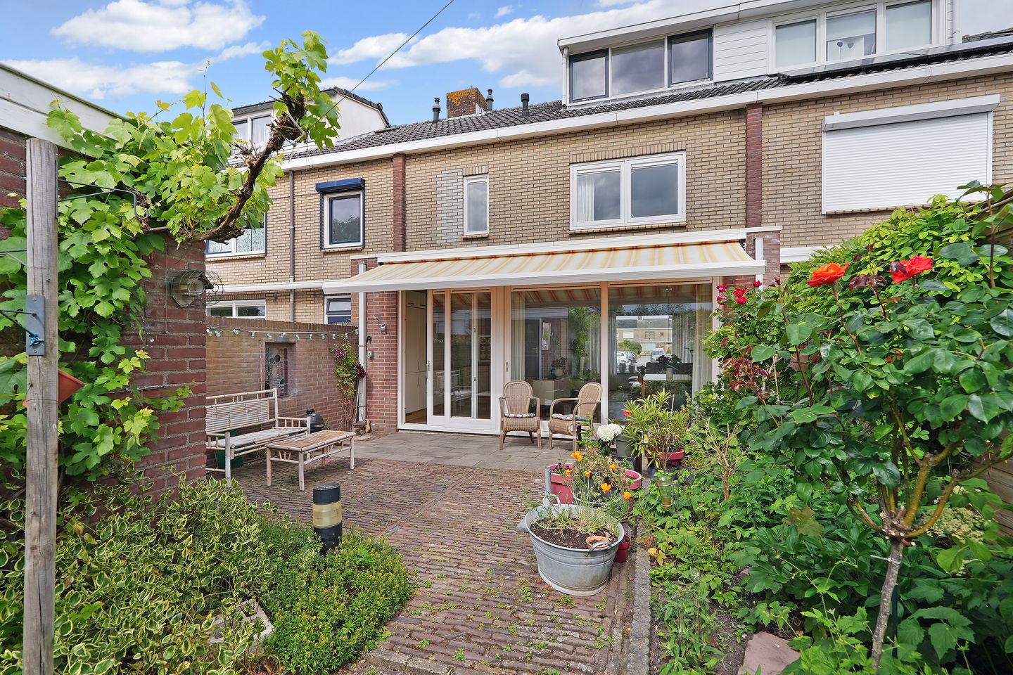 Foto 29 van Esdoornstraat 41