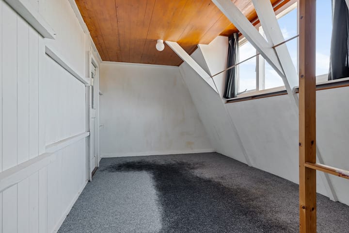 Foto 26 van Krommenieërweg 243