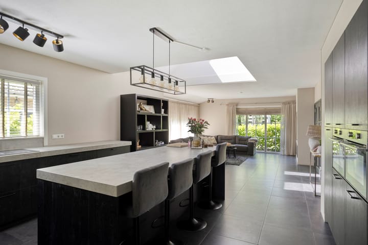 Foto 11 van Schelpweg 1-A