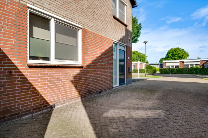 Foto 2 van Annastraat 53