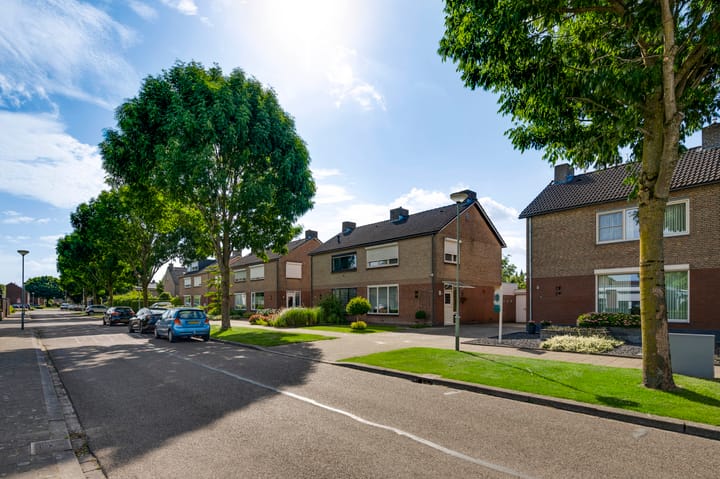 Foto 5 van Annastraat 53