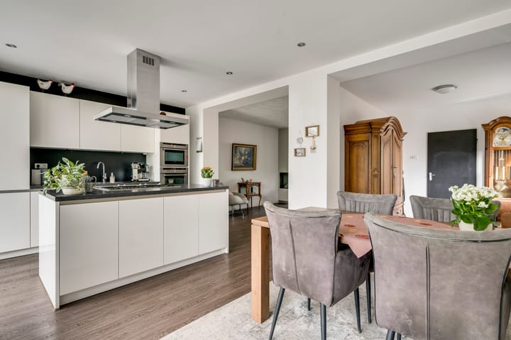 Foto 11 van Annastraat 53