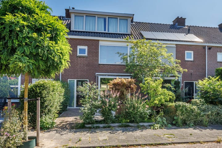 Foto 1 van Zuilestein 9