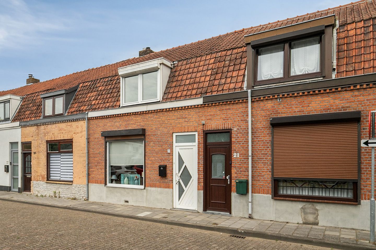 Photo 1 of Veldstraat 23
