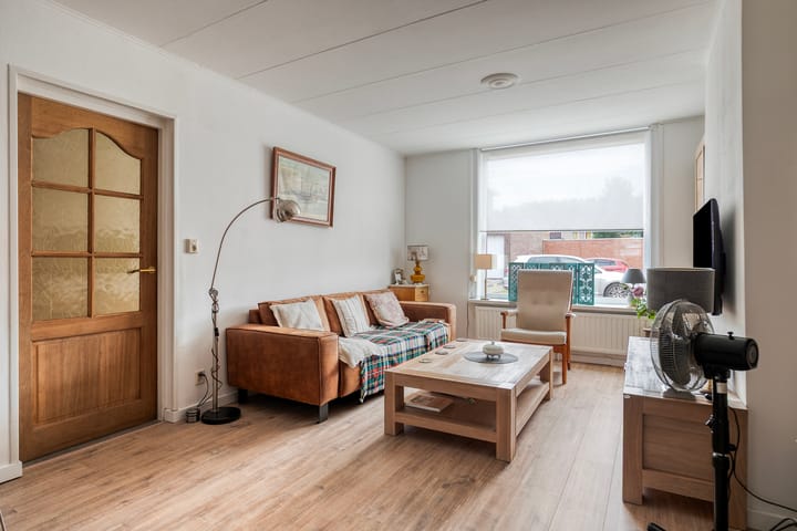 Photo 4 of Veldstraat 23