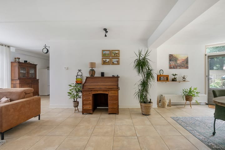 Photo 7 of Beemd 19-A