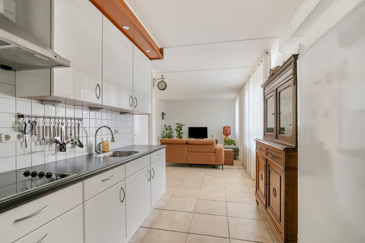 Photo 12 of Beemd 19-A