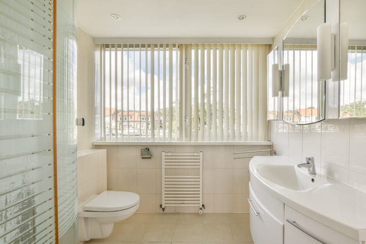 Foto 36 van Julianalaan 1-H