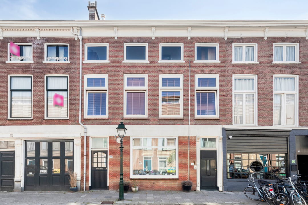 Photo 1 of Trompstraat 208-B