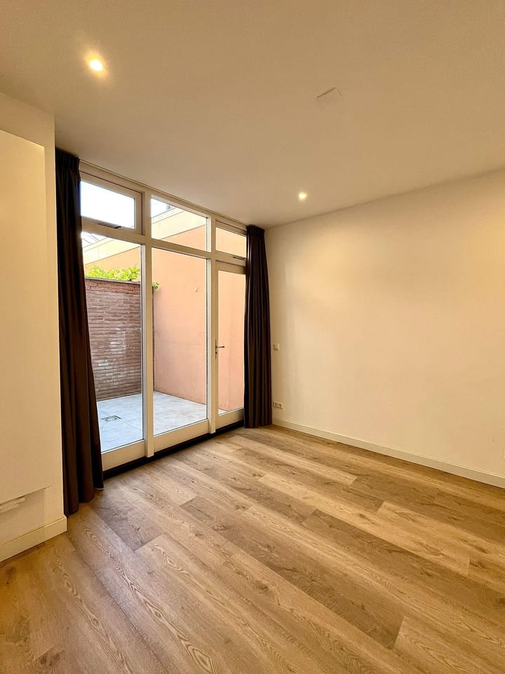 Foto 14 van Weimarstraat 7-B