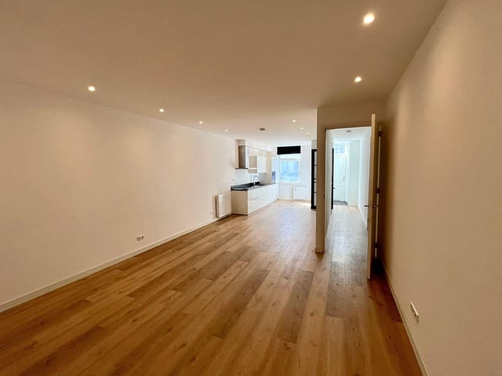 Foto 8 van Weimarstraat 7-B