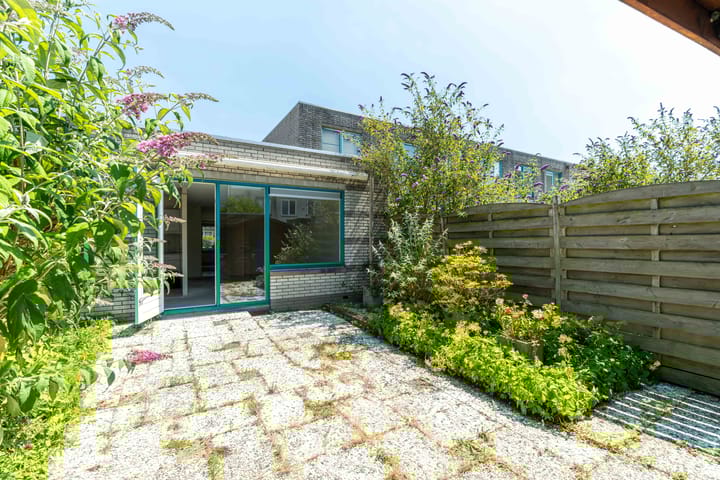 Foto 12 van Oe Thantstraat 4