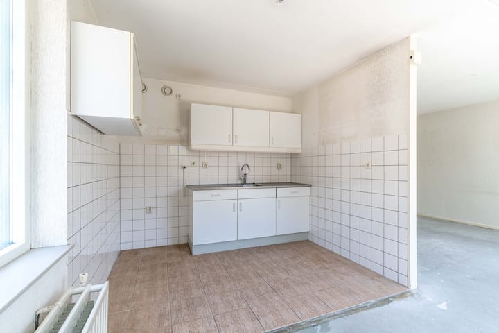 Foto 14 van Oe Thantstraat 4