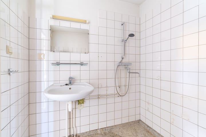 Foto 21 van Oe Thantstraat 4