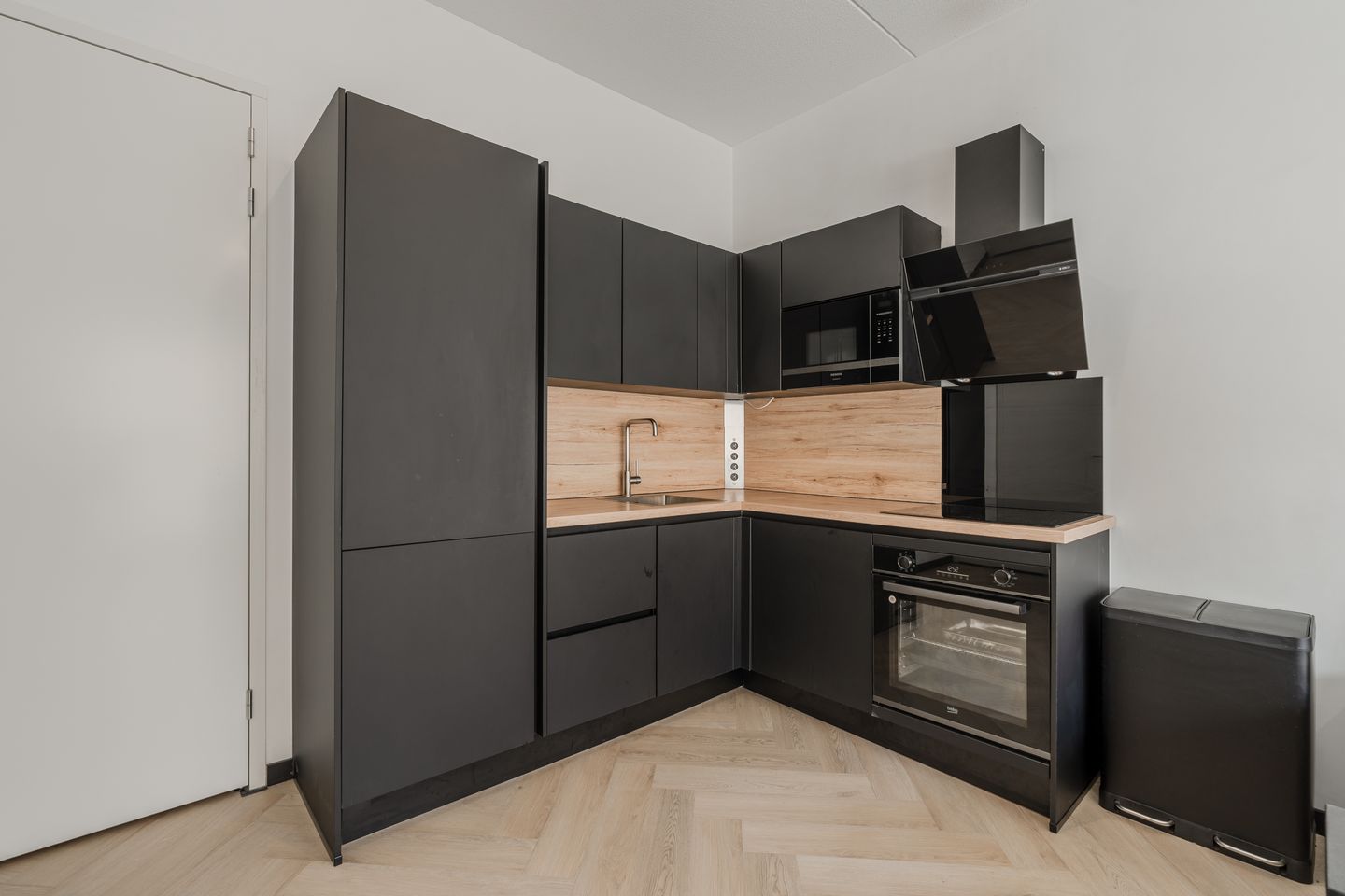 Foto 5 van Leen Jongewaardkade 11