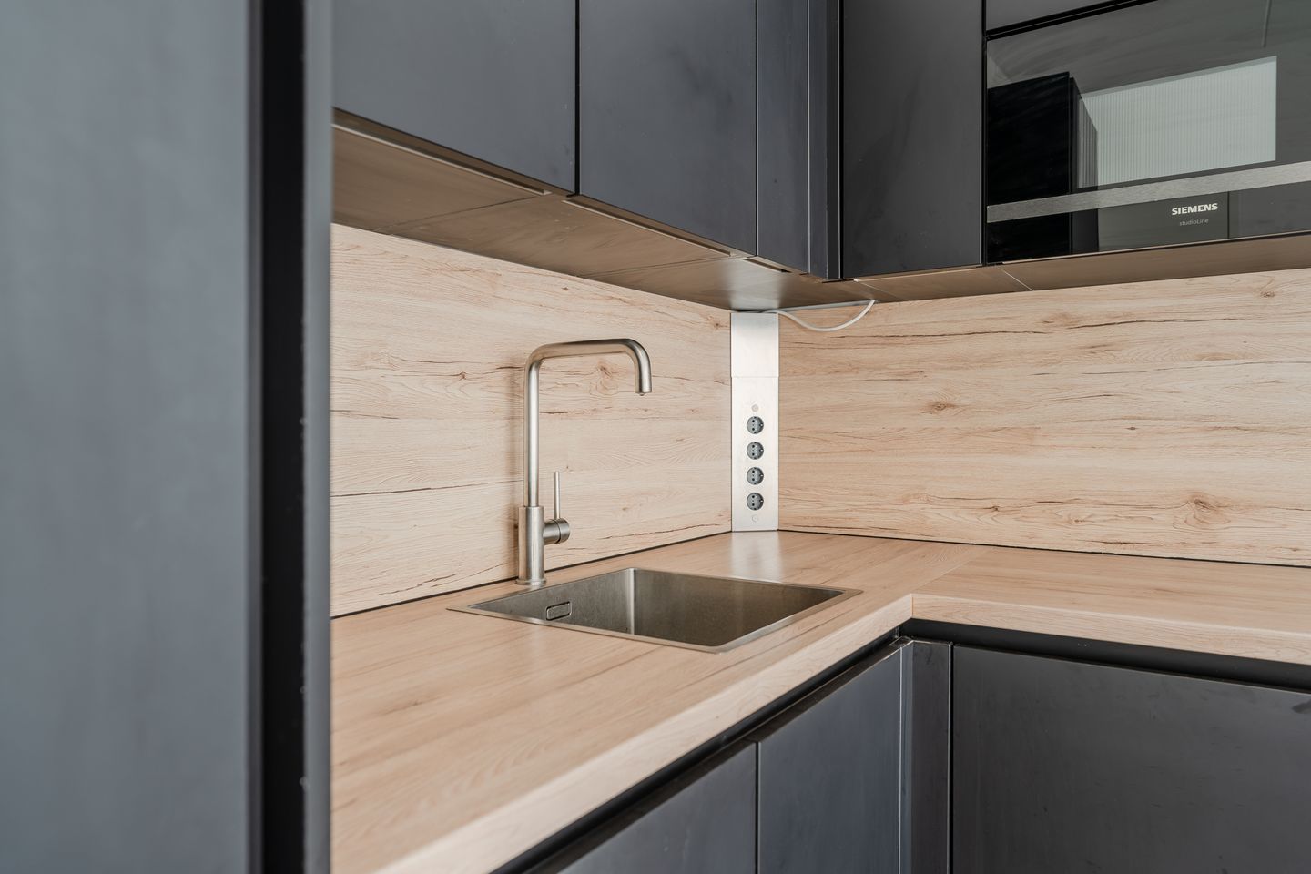 Foto 10 van Leen Jongewaardkade 11