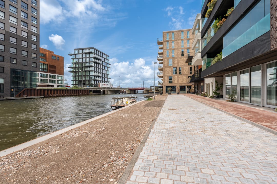 Foto 28 van Leen Jongewaardkade 11