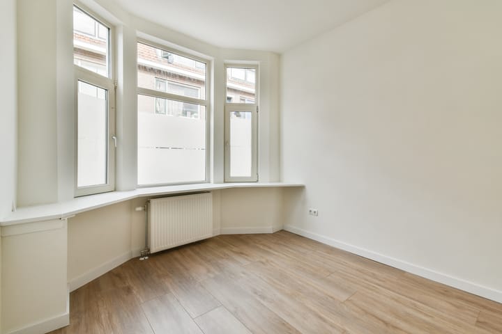 Foto 10 van Van Dijckstraat 16-B