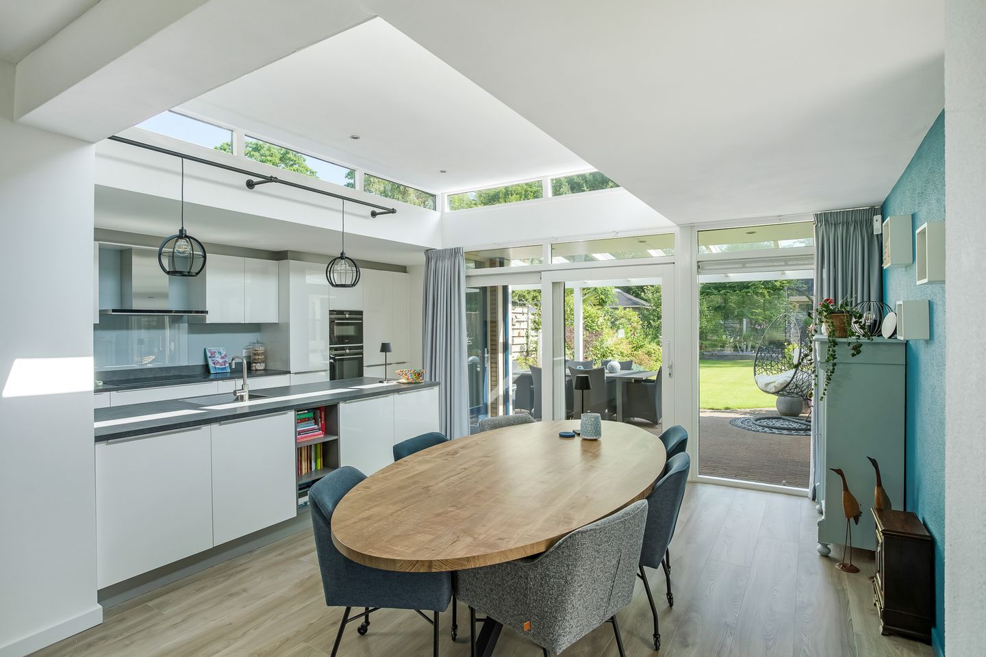 Photo 10 of Jan Oomenstraat 10