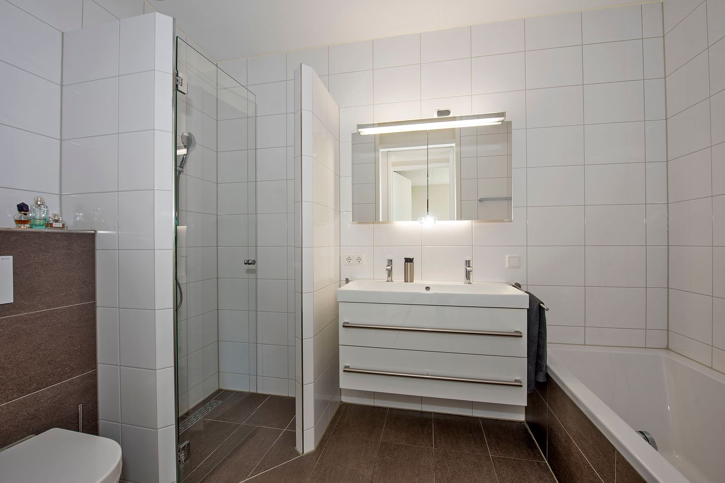 Foto 14 van Wielewaalstraat 21