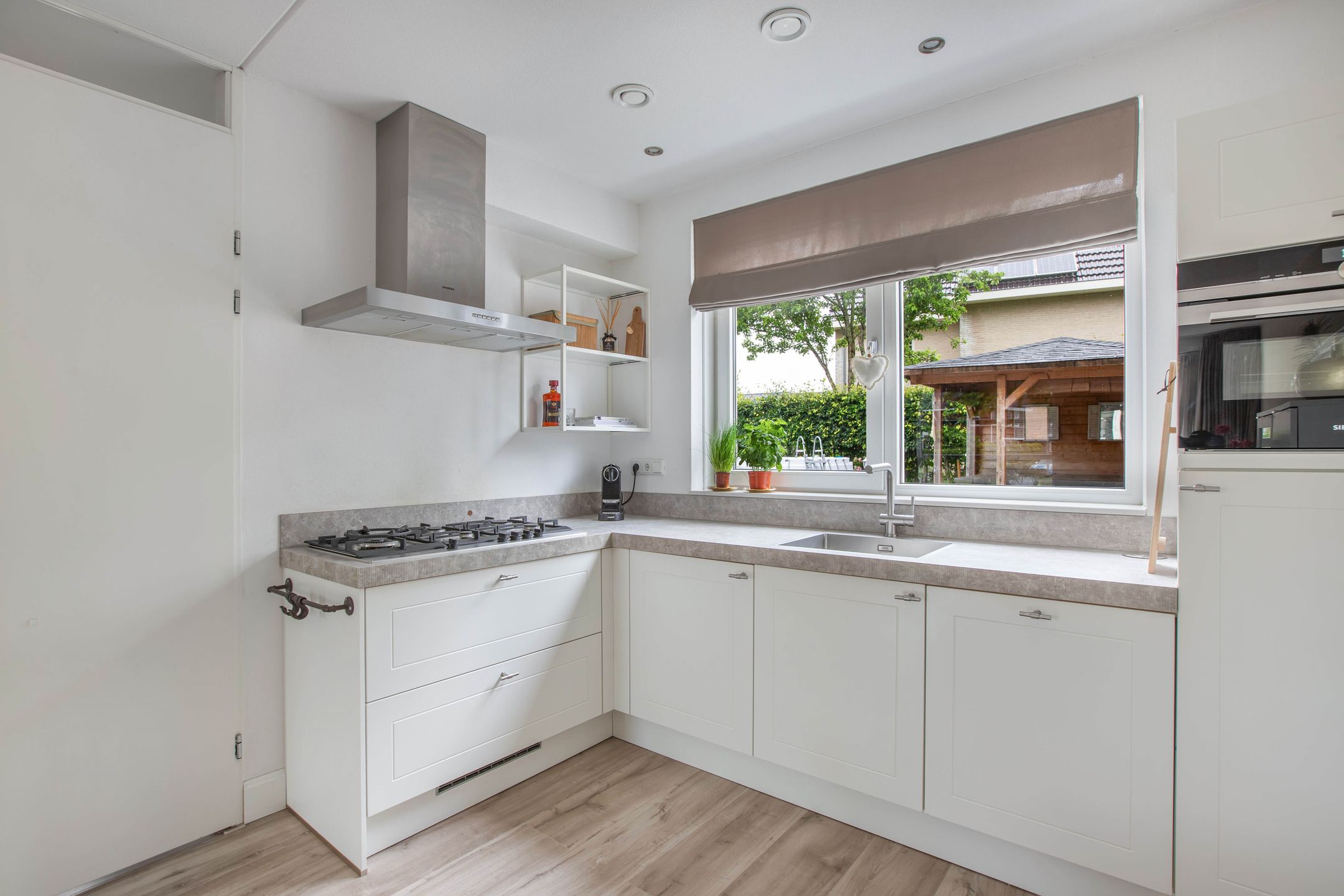 Foto 24 van Jeanne d'Arclaan 16-B