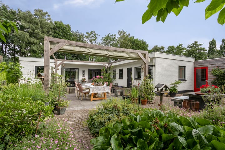 Foto 3 van Binnenweg 4