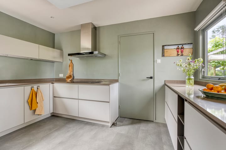 Foto 12 van Binnenweg 4