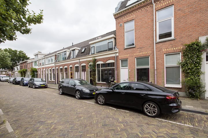 Foto 5 van Leliestraat 1-B