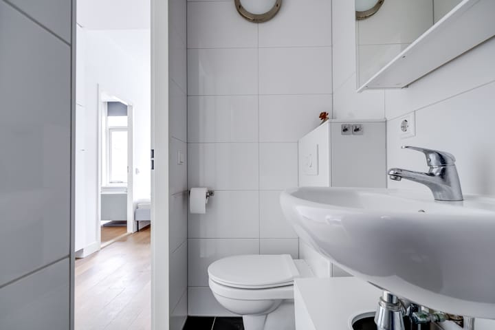 Photo 30 of Leliestraat 1-B