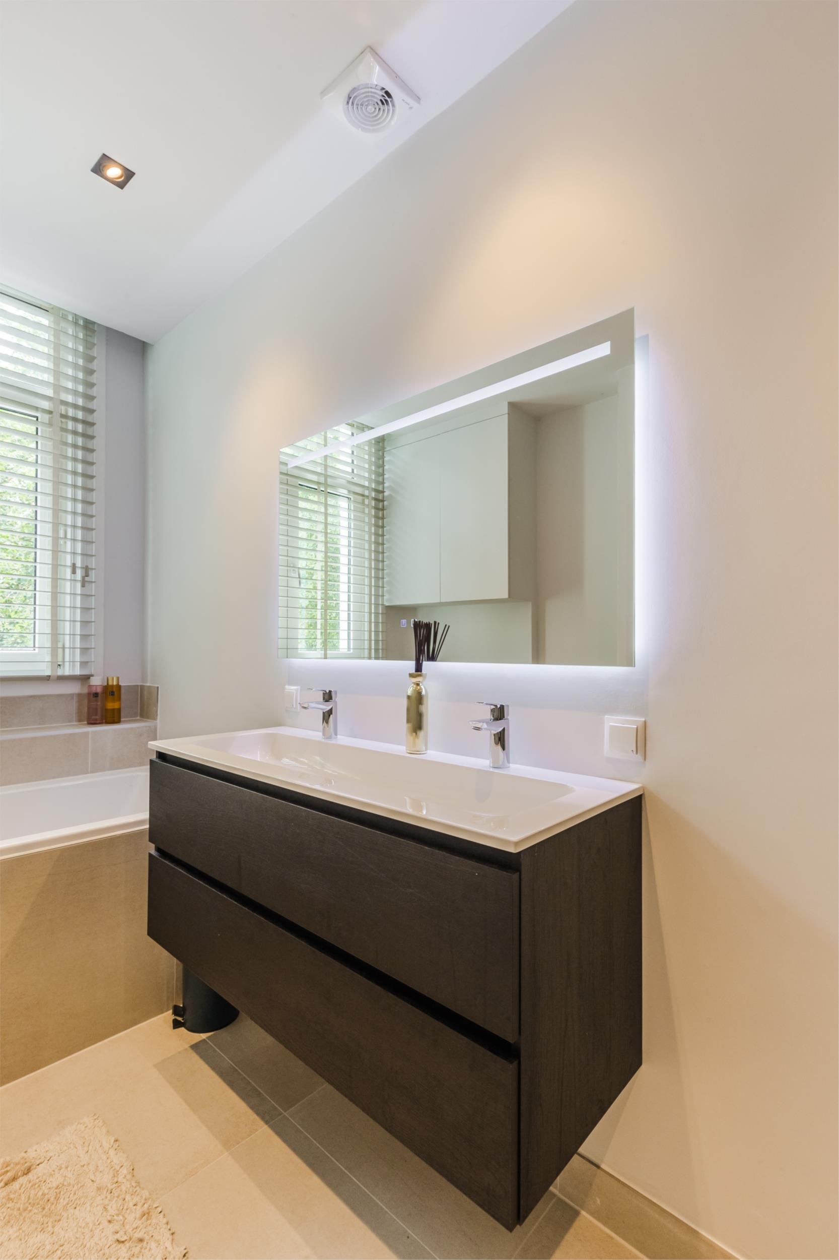 Foto 27 van Admiraal De Ruijterweg 237-2