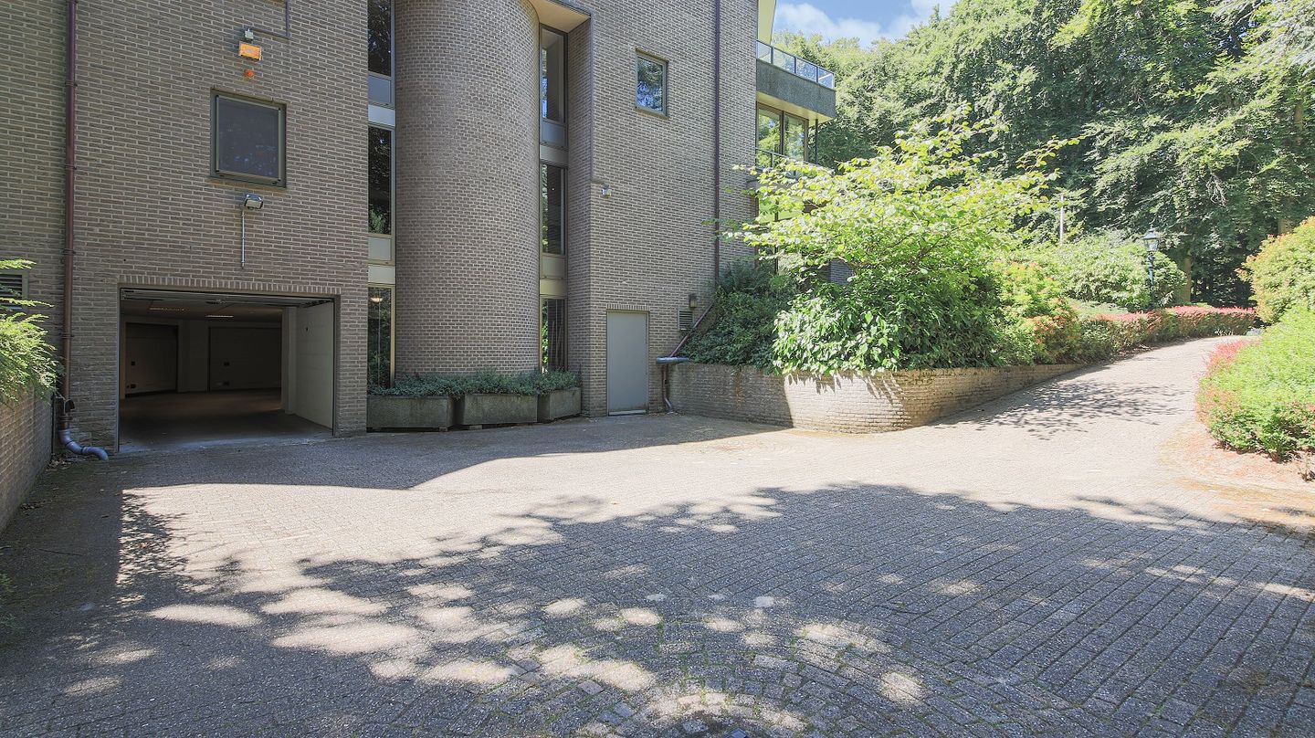 Photo 29 of Herenweg 8-A2