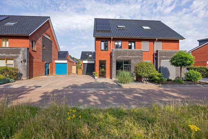 Photo 1 of Overstoep 30