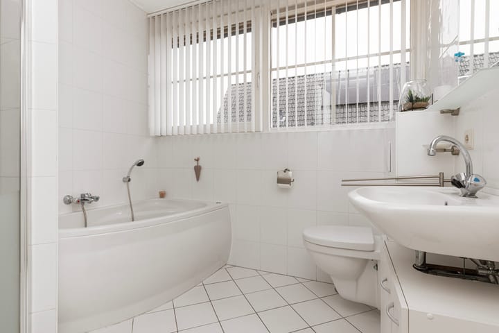 Photo 6 of Twarrelt 6